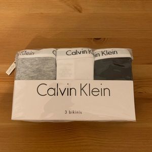 Calvin Klein 3-pack Womens Bikini Underwear